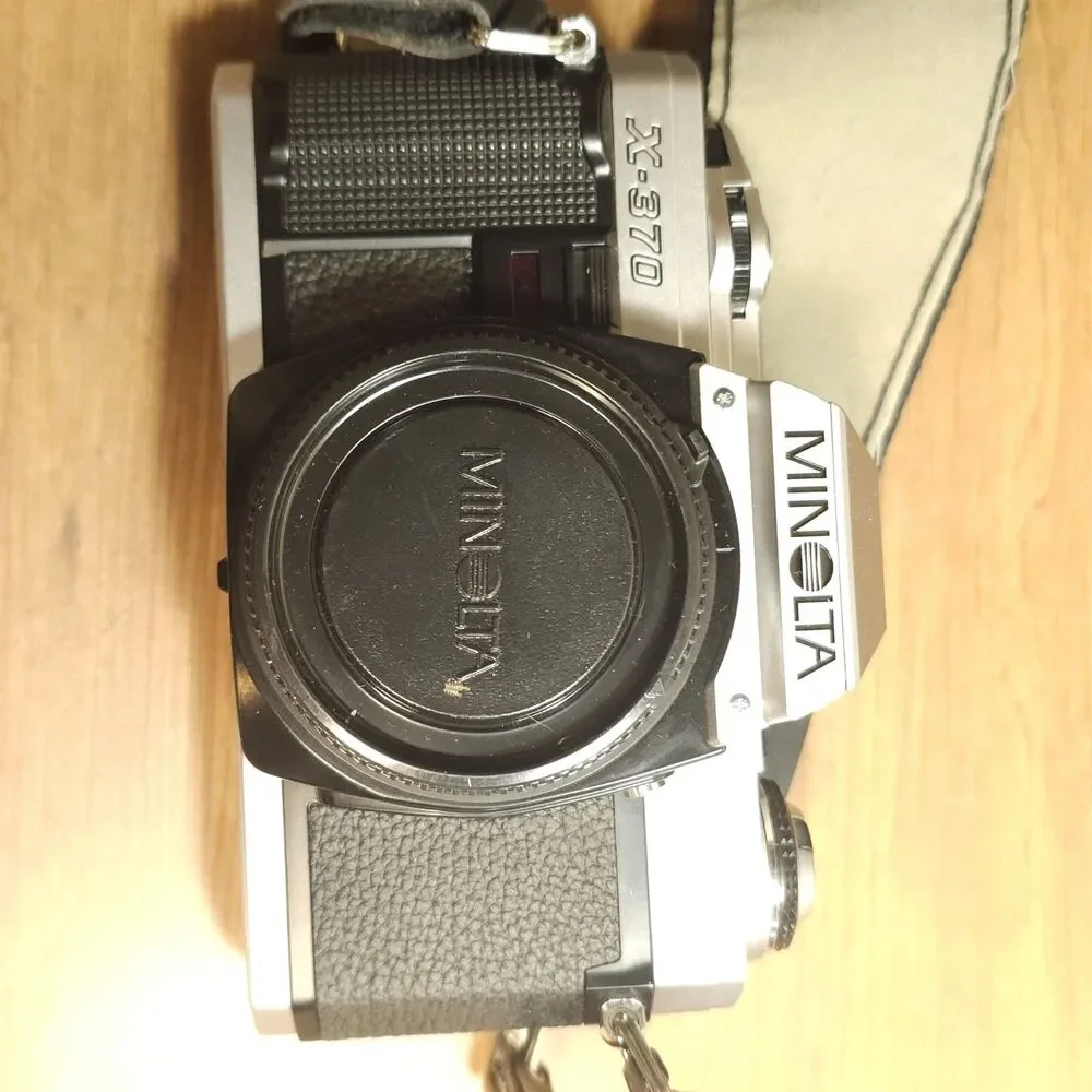 Vintage Minolta X-370 35mm SLR Camera w/2-lens, 28-70mm, 70-210 mm,Vivitar Flash